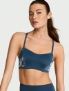 VSX Elevate™ Спортивный бюстгальтер (Sports Bra) с перекрёстной спинкой (Strappy-Back) и жидким блеском (Liquid Shine)