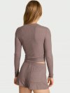 Комплект: хенли (Henley) с длинным рукавом из модала SoSoft™ с широкой резинкой и шорты
