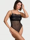 Боди (bodysuit) с розовым кружевом и сеткой, с прямым вырезом