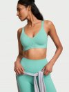 Спортивный топ VSX Featherweight™ Medium V-Neck Sports Bra (спортивный топ-лиф со средней поддержкой и вырезом V-образной формы)