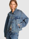 Джинсовая куртка (Trucker Jacket) от PINK в стиле «бойфренд»