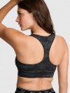 PINK Релей™ (Relay™) Спортивный бюстгальтер с открытой спиной (Racerback)