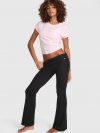 Расклешённые брюки с отворачиваемым поясом из вафельного полотна (Waﬄe Knit Foldover Flare Pants)