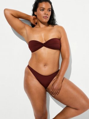 Верх бикини бандо (bandeau) с перекрутом (twist)