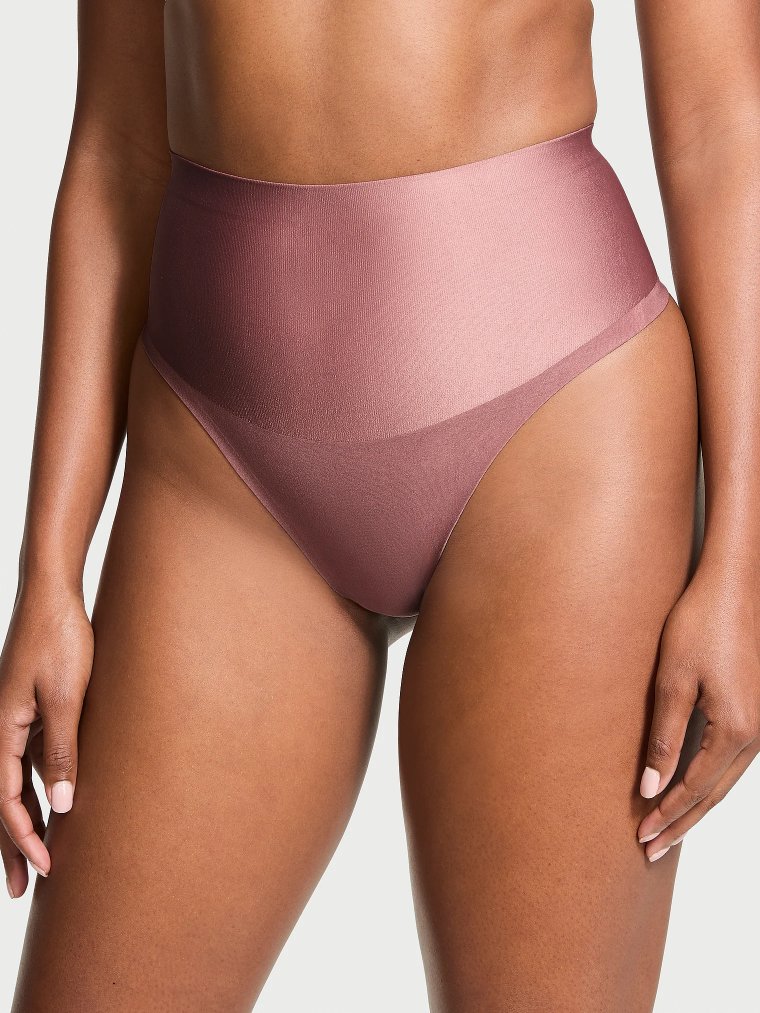 Сглаживающие мерцающие стринги (SmoothingShimmer™ Thong Panty)