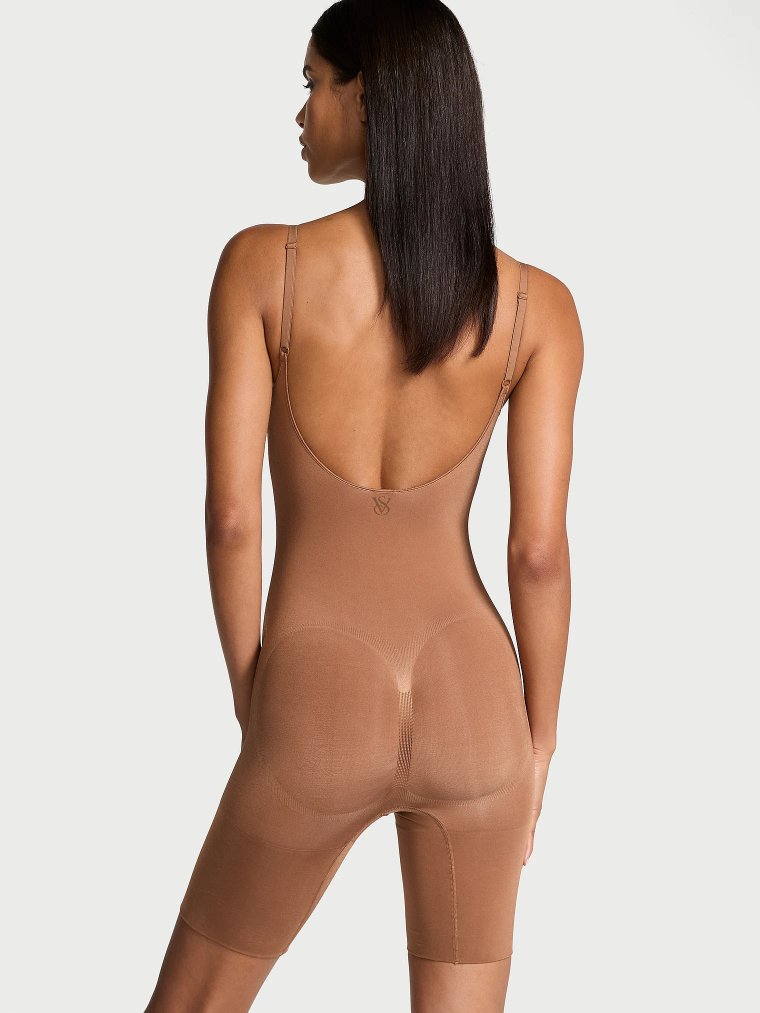 Корректирующее бельё Victoria SeamlessShaping™ — боди до середины бедра