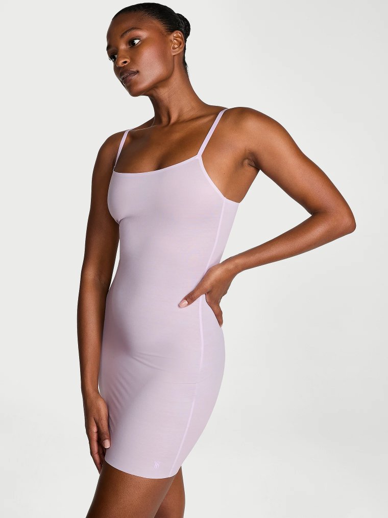 Корректирующее бельё от Victoria, комбинация SheerSmoothing™