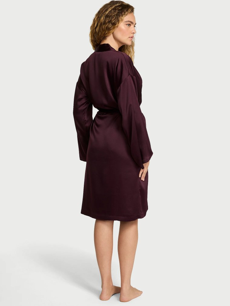 Фирменный (Signature) сатиновый миди-халат (Robe)