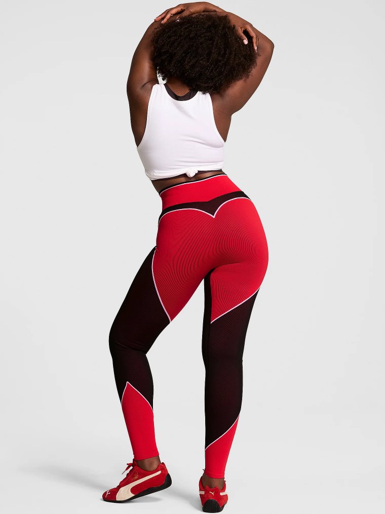 Бесшовные леггинсы (leggings) с сердечками