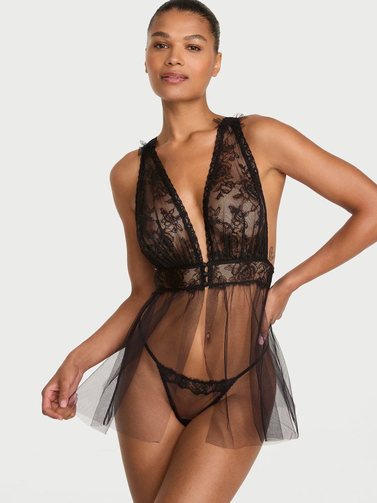 Комплект бэдидааол (Babydoll) с глубоким вырезом из кружева в форме розы
