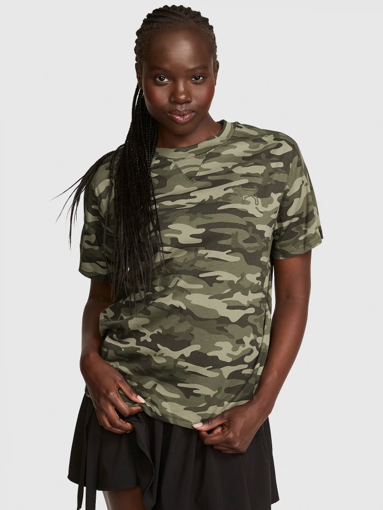 Campus Cotton™ футболка прямого кроя с круглым вырезом и V-строчкой