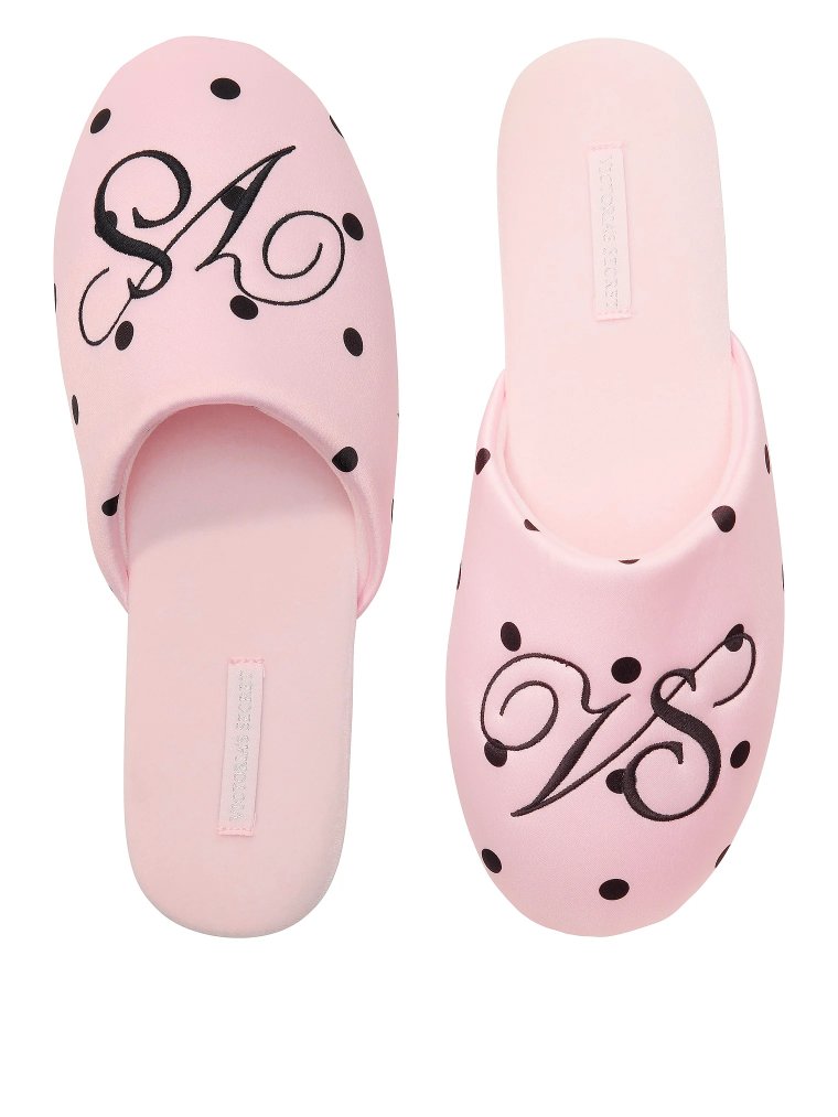 Тапочки (Slippers) Signature из атласа с закрытым мыском