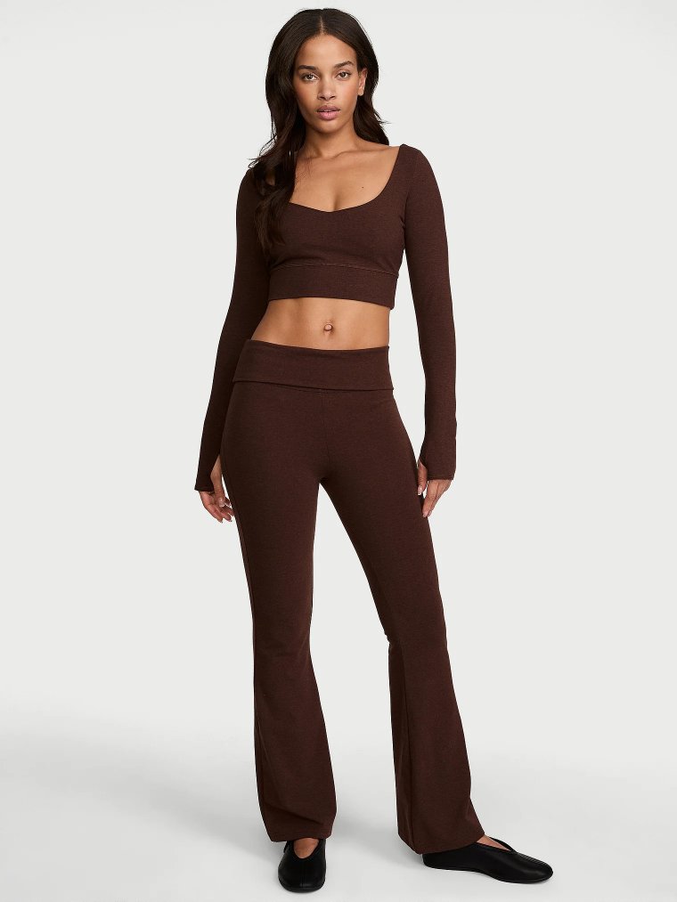 Хлопковые леггинсы (Cotton Foldover Flare Legging) с отворачивающимся поясом и расширением книзу