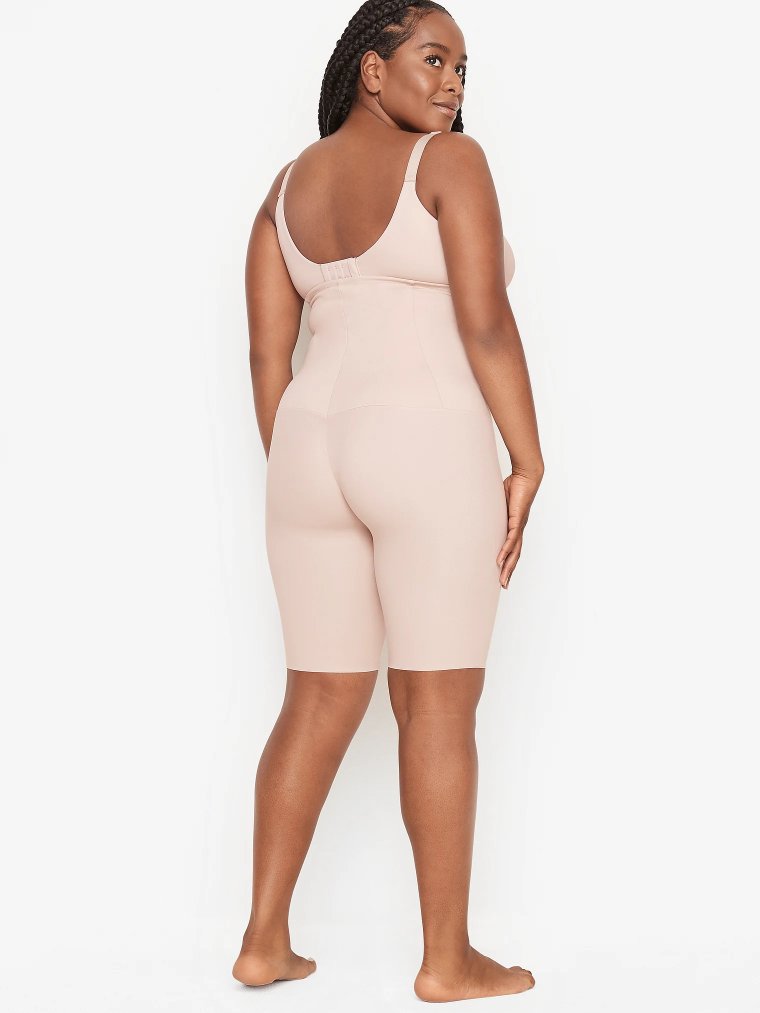 Корректирующие шорты (shaper shorts) с умеренной компрессией и сверхвысокой талией